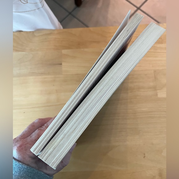 Host Pick The Omnivore’s Dilemma by Michael Pollan 2006 ed good used condition - Picture 3 of 4